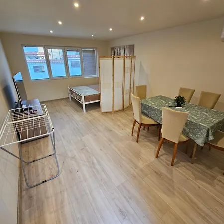 59 بيت للعطل *